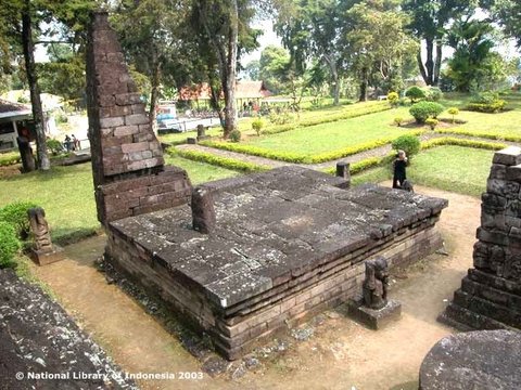 Megah dengan Ciri Khas Masing-Masing, Ini Perbedaan Candi Sukuh dan Candi Cetho