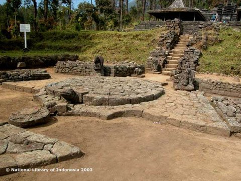 Megah dengan Ciri Khas Masing-Masing, Ini Perbedaan Candi Sukuh dan Candi Cetho