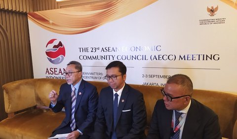 Menteri Perdagangan Zulkifli Hasan menyampaikan negara-negara ASEAN ingin ada percepatan digitalisasi dalam perdagangan dan investasi.