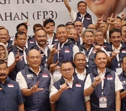 Adu Kuat Barisan Purnawirawan Jenderal TNI-Polri Kubu Anies, Ganjar dan Prabowo