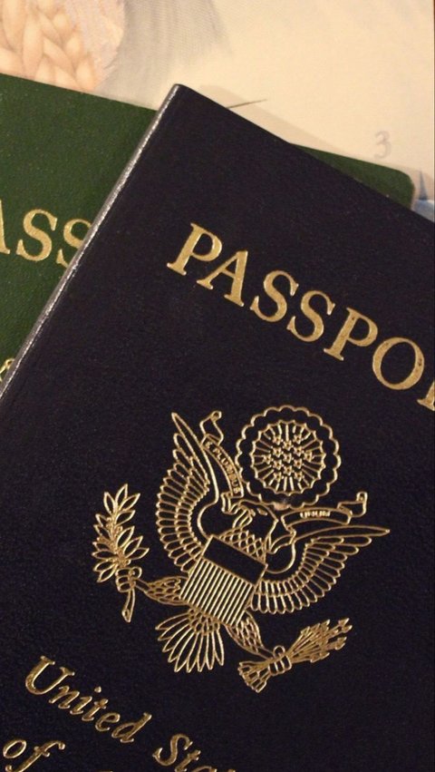 Tahukah Kamu, Tiga Orang Ini Bisa Keliling Dunia Tanpa Paspor