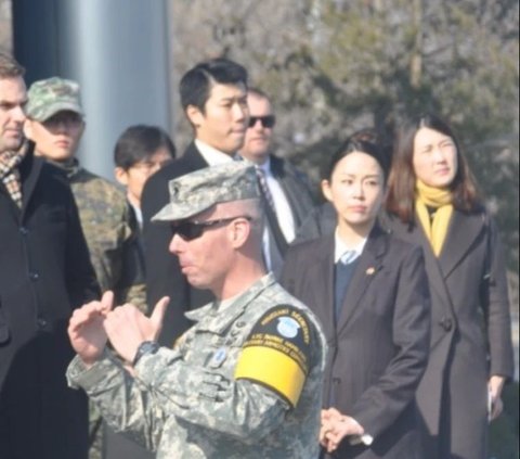 Portrait of the First Female Presidential Guard in Korea, Once Guarded SBY and Proposed by an Arab Prince!