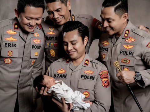 Momen Bahagia Rayakan Ulang Tahun Bersama Cucu 'Baru'