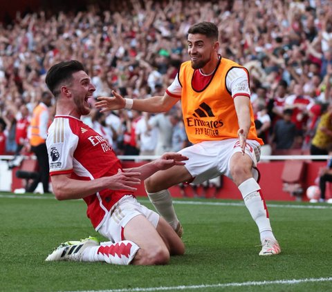 Laga pekan 4 Premier League 2023/2024 yang berlangsung di Emirates Stadium pada Minggu (3/9/2023) malam WIB menghasilkan kemenangan bagi Arsenal yang secara dramatis sukses mengalahkan Manchester United dengan skor 3-1.