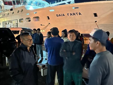 Momen Ratusan ABK Asal Indonesia ‘Dijenguk’ KJRI Cape Town saat Bersandar di Afrika