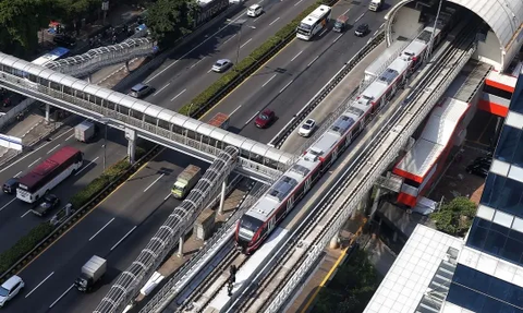 Sepekan Beroperasi: Penumpang LRT Jabodebek Tembus 222.800 Orang!