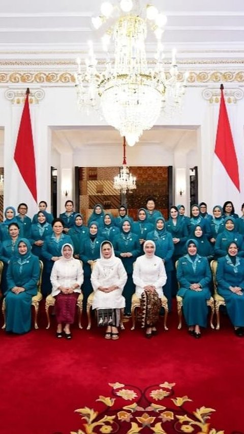 Dipimpin Istri Pensiunan Jenderal Polri, Ini Momen Ibu-Ibu PKK Temui Iriana Jokowi di Istana