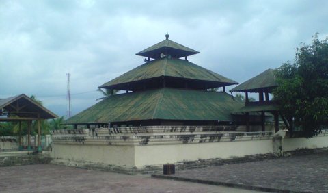 <b>Sejarah Masjid</b>