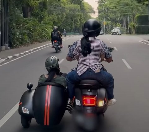 Potret Kompak Annisa Pohan dan AHY serta Aira Jalan-jalan Naik Vespa