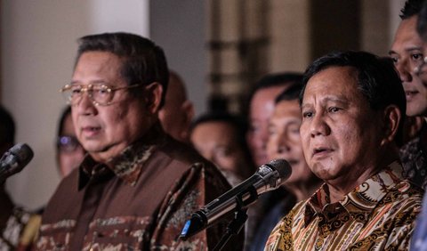 Menurut Habiburokhman, Demokrat juga sudah ketiga kali mendukung Prabowo. 