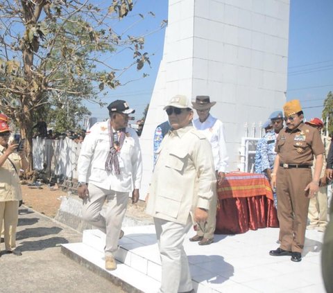 Kenang 48 Tahun Perang Timor Timur, Prabowo dan Hendropriono Ziarah ke TMP Seroja di NTT