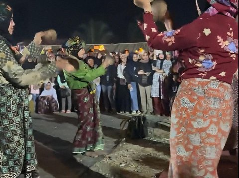 Festival Pangkalan Jambu: Merawat Budaya Merangin Melalui Pagelaran Tradisi Unik