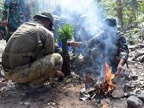 Prajurit Marinir Indonesia Kenalkan Cara Bertahan Hidup Di Hutan Kepada Angkatan Darat Jepang Dan Singapura