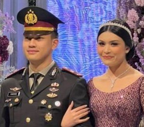 Momen Perwira Polisi dengan Istrinya Putri Ketua MPR Kepergok Vespa-an oleh Sang Jenderal