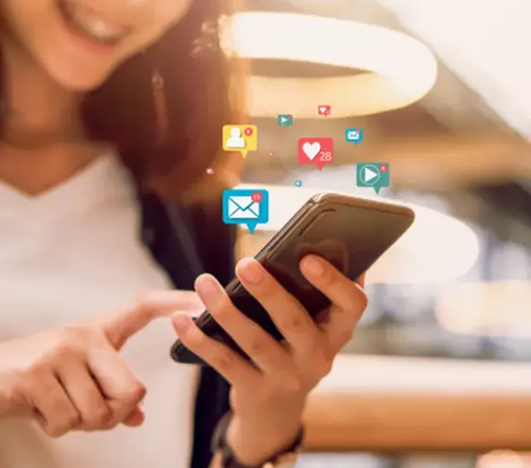 Survei: 39 Persen Generasi Z Membeli Produk karena Terpengaruh Media Sosial