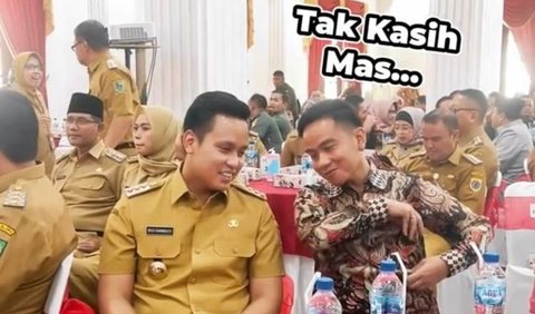 Cari Sesuatu dari Kantongnya