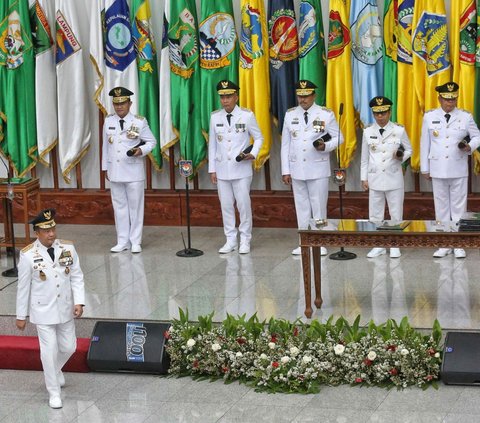 FOTO: Isi Kekosongan Jabatan Kepala Daerah, Mendagri Tito Karnavian Lantik Sembilan PJ Gubernur