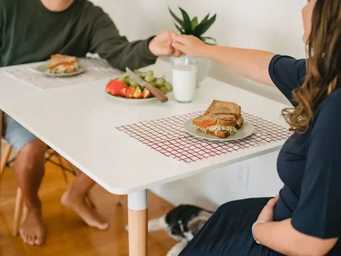 Yuk Ayah, Lakukan Ini Supaya Ibu Terhindar Dari Baby Blues dan Postpartum Depression