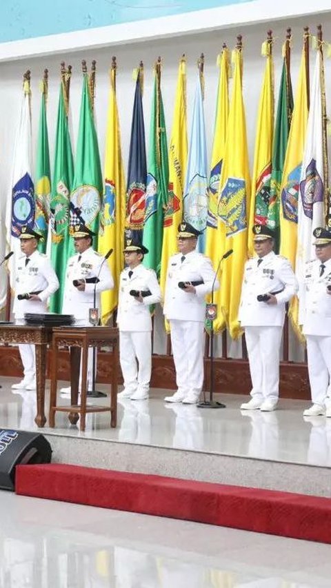 Bertabur Bintang, Sosok Jenderal TNI dan Polisi 'Jagoan' Jokowi Jadi Pj Gubernur