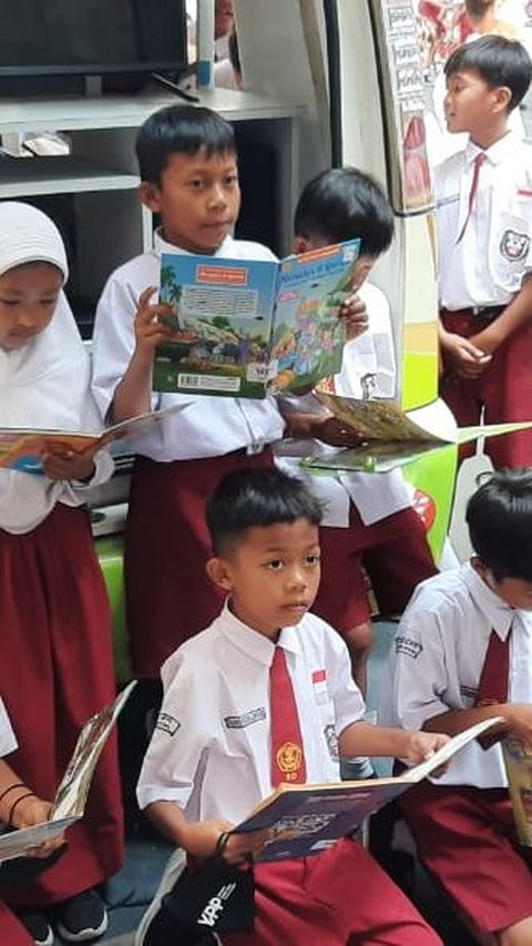 Mengabdi ke Masyarakat, ATVI-YPP Indosiar-SCTV Dorong Literasi Media Sosial di Kalangan Pelajar<br>