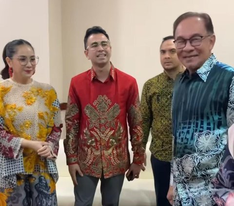 Penampilan Nagita Slavina Bertemu Perdana Menteri Malaysia Bikin Salfok, Netizen 'Vibesnya Seperti Ibu Negara'