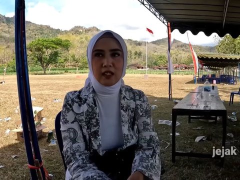 Sepi Job di TV,  ini Kabar Terbaru Linda D'Academy 3 Jualan Roti Canai