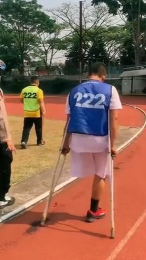 Perjuangan Aiptu Abdul Rosyid Polisi Disabilitas, Gigih Latihan Meski Pakai Tongkat 'Pejuang Perwira'