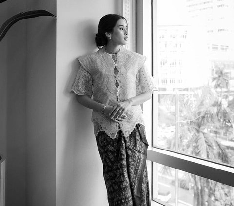 Potret Cantik Maudy Ayunda di ASEAN Business Award 2023, Netizen 'Fashion Ga Pernah Gagal'