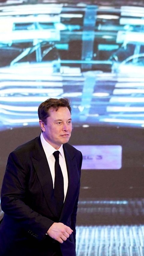 Menko Luhut Sesumbar Bagi-Bagi Golden Visa ke Orang Keren, Termasuk Elon Musk?