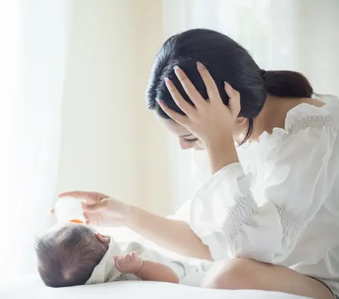 Kasih sayang ibu sepanjang masa. Sebagai anak, tentu sudah kewajiban membalas kebaikan ibu.<br>