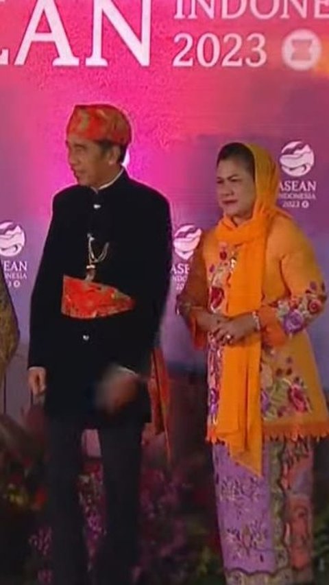 Jokowi Pakai Baju Khas Betawi Di Gala Dinner KTT ASEAN, Megawati hingga JK Hadir
