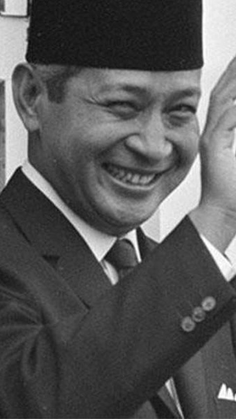 Bisa dibilang, Soeharto merupakan salah satu tokoh militer dan politik yang sangat berpengaruh pada masanya.