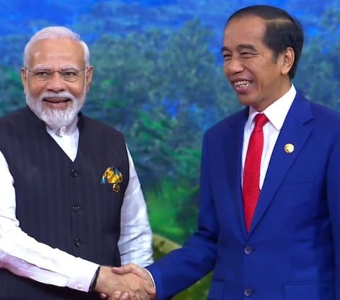 Pimpin KTT ke-20 ASEAN-India, Jokowi Minta Penyelundupan Manusia dan Narkotika Segera Diatasi