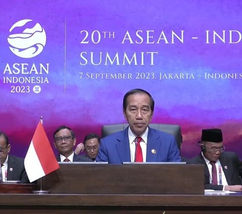 Pimpin KTT ke-20 ASEAN-India, Jokowi Minta Penyelundupan Manusia dan Narkotika Segera Diatasi