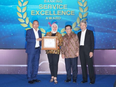 Media Sosial Bank Jatim Raih Penghargaan Dalam Ajang 20th Infobank-MRI BSE Awards 2023