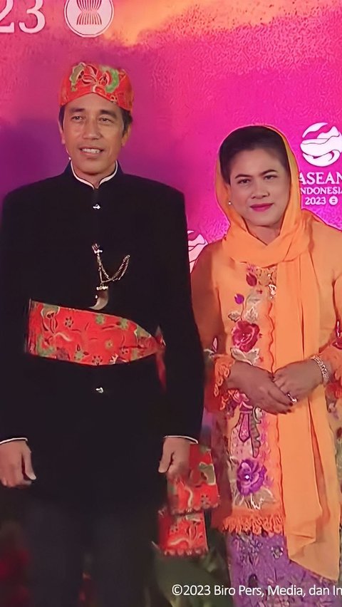 Portrait of Justin Trudeau's Child and the Sultan of Brunei at the 43rd ASEAN Summit Gala Dinner, Jokowi is Enchanted.