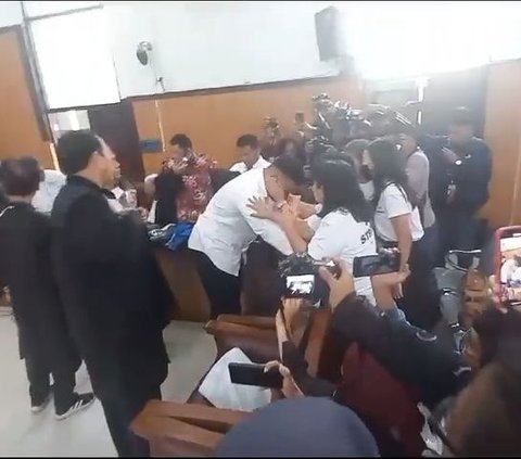 Tangis Shane Pecah di Pelukan Keluarga usai Hakim Vonis Penjara 5 Tahun