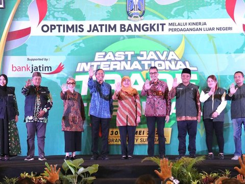 Gubernur Jawa Timur Resmikan Desa Pendulum Devisa Binaan Bank Jatim