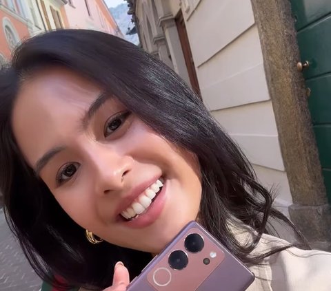 10 Potret Cantik Maudy Ayunda di Italia, Romantis Bareng Suami Jesse Choi