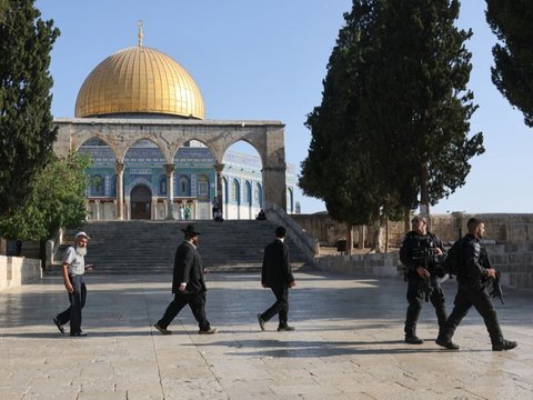 Israel Sita Buku Sekolah karena Ada Gambar Bendera Palestina