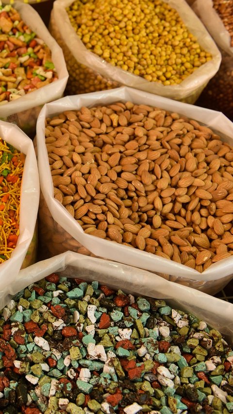 Berbagai kacang tersebut bisa jadi pilihan yang lezat dalam memenuhi kebutuhan zat besi Anda.