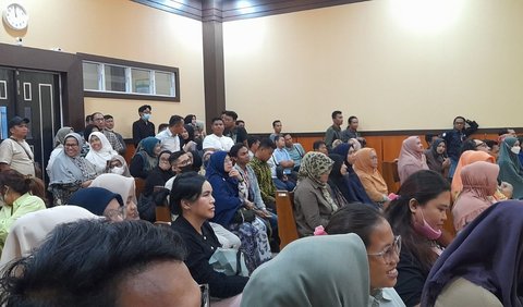 Sementara itu, Ketua Cat Association (ICA) cabang Padang Padang Isnaini Iskandar selaku saksi pelapor perkara ini mengatakan, pihaknya menghormati putusan pengadilan.<br>
