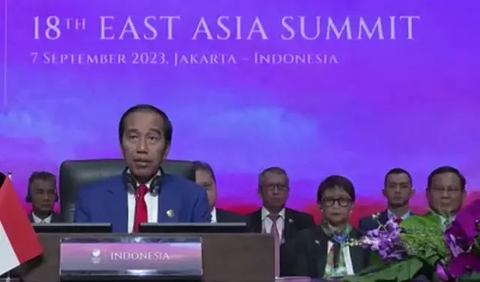 Presiden Joko Widodo (Jokowi) menyatakan dunia akan hancur jika konflik di suatu negara diseret-seret ke tempat lain. 