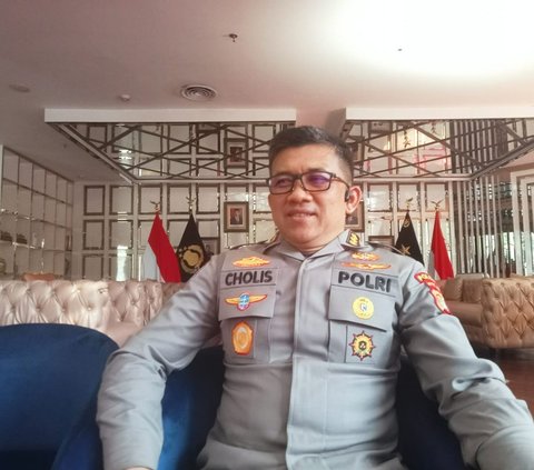 Satgas Polusi Udara Polda Metro Jaya Sidak Pabrik di Tangerang yang Pakai Bahan Bakar Batubara