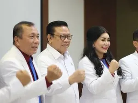 Peluang Ganjar-RK, Golkar Bisa Main 'Dua Kaki' di Pemilu 2024