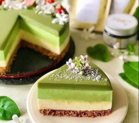 Terbuat dari teh hijau membuat matcha biasa digunakan untuk campuran minuman dan makanan. Selain enak, matcha diketahui memiliki khasiat untuk kesehatan.