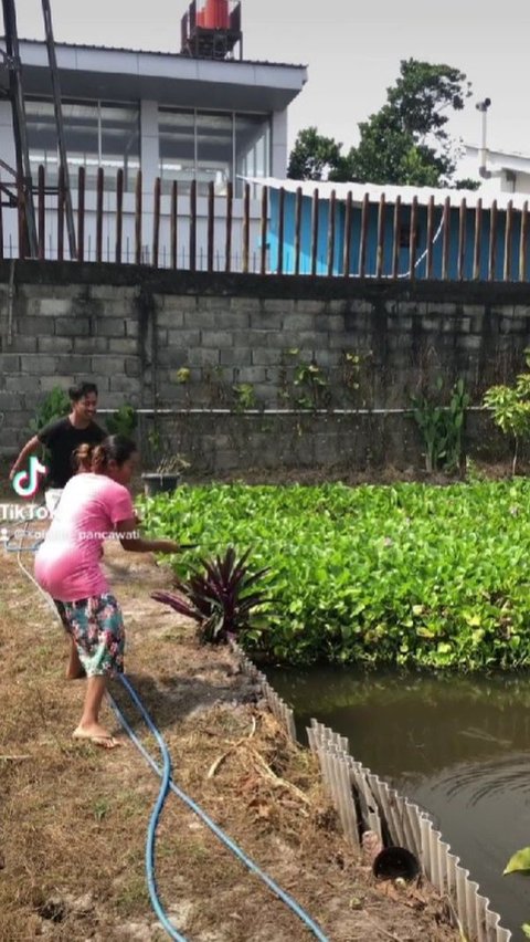 Soal makanan, Soimah juga tidak terlalu banyak kelebihan. Ia lebih suka makanan rumahan yang sederhana seperti sambal dan ikan asin.