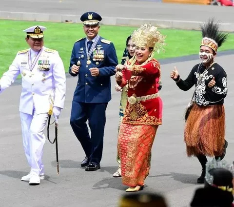 5 Pesona Istri Jenderal TNI-Polri, Tampilannya Anggun dan Gak Neko-neko