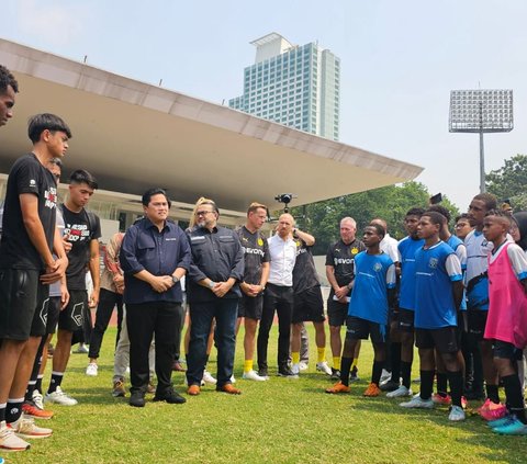 PSSI & Freeport Kembangkan Talenta Papua Lewat Coaching Clinic Bersama Legenda Borussia Dortmund