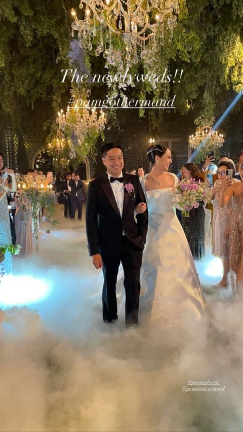 Tak Umbar Hubungan Asmara, Ini Potret Pernikahan Pamela Bowie yang Dipersunting Pengusaha